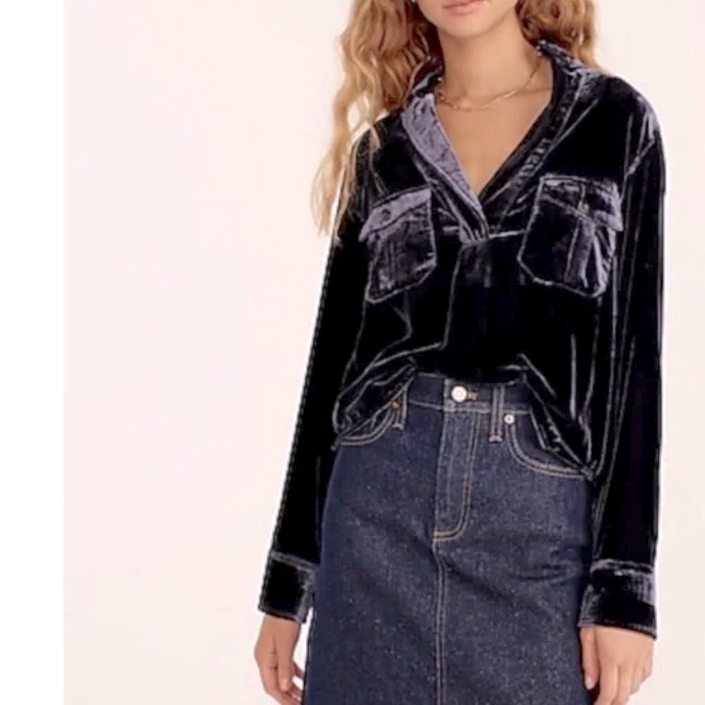 J. Crew | blue velvet patch pocket pullover top